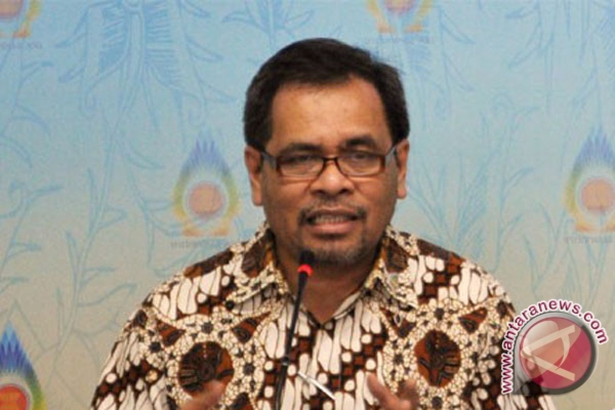 Vodka, cinta dan bunga buat dubes Djauhari