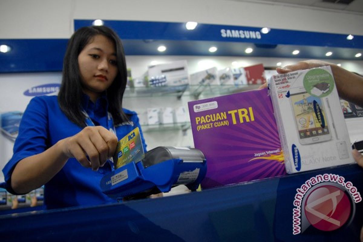 BCA: banyak kartu kredit ditutup setelah kewajiban pelaporan transaksi