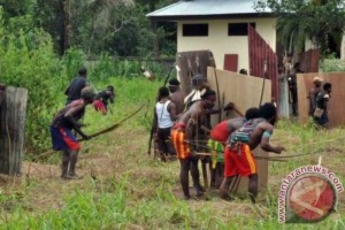75 warga Kwamki Lama Masih Ditahan Polisi