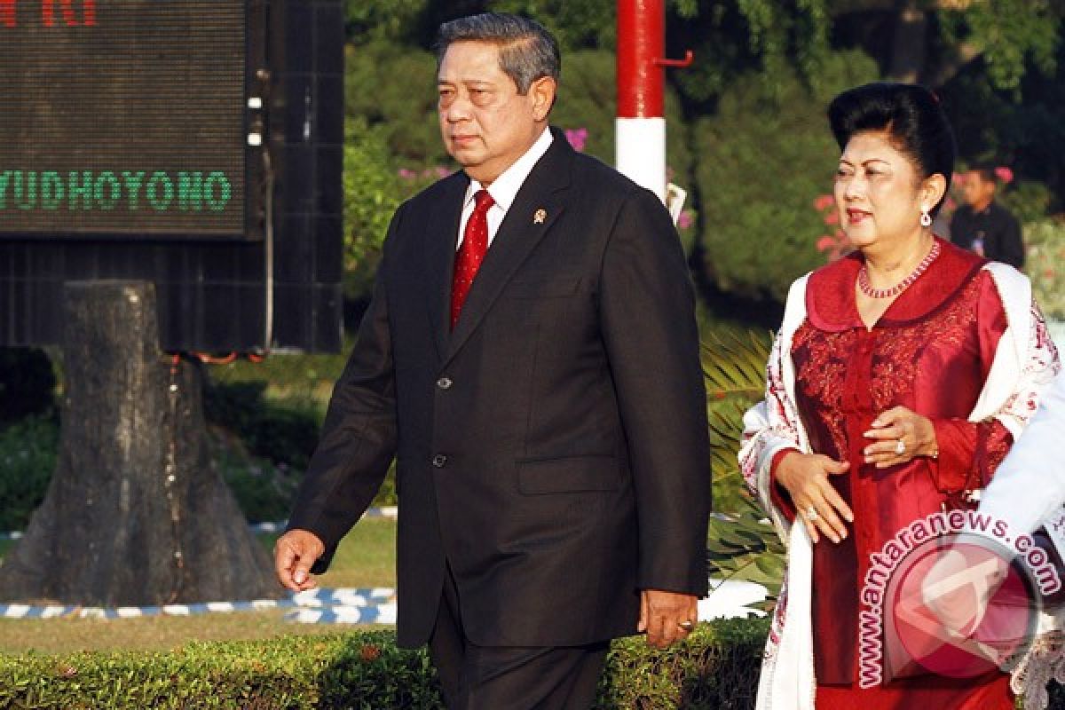 President Yudhoyono leaves for Darwin 