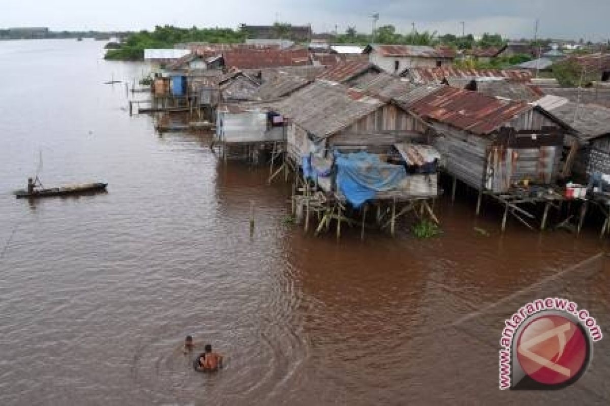 BPS: Penduduk Miskin Kalbar Tertinggi di Kalimantan