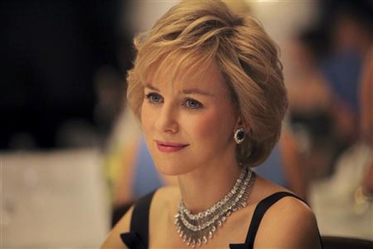 Naomi Watts kesulitan perankan Putri Diana