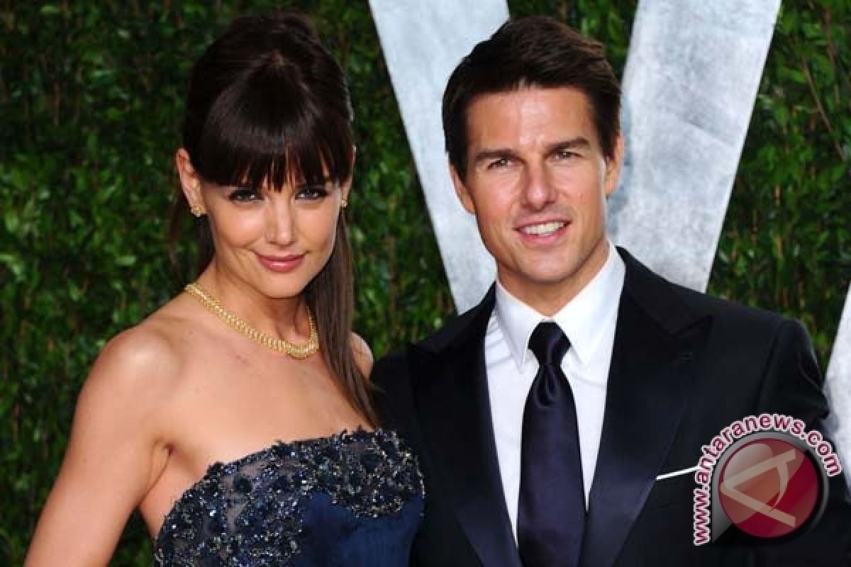 Tom Cruise, Katie Holmes bahas kesepakatan perceraian