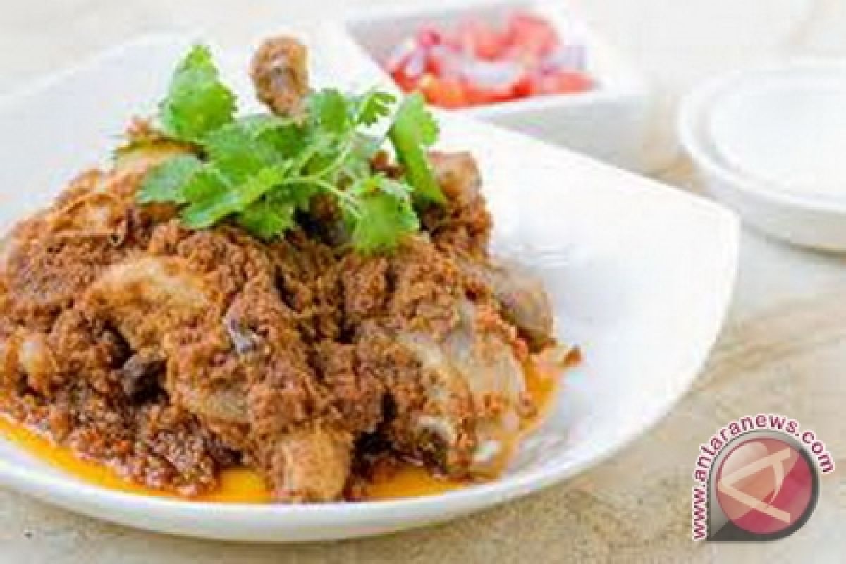 Makanan Terlezat di Dunia itu Bernama Rendang