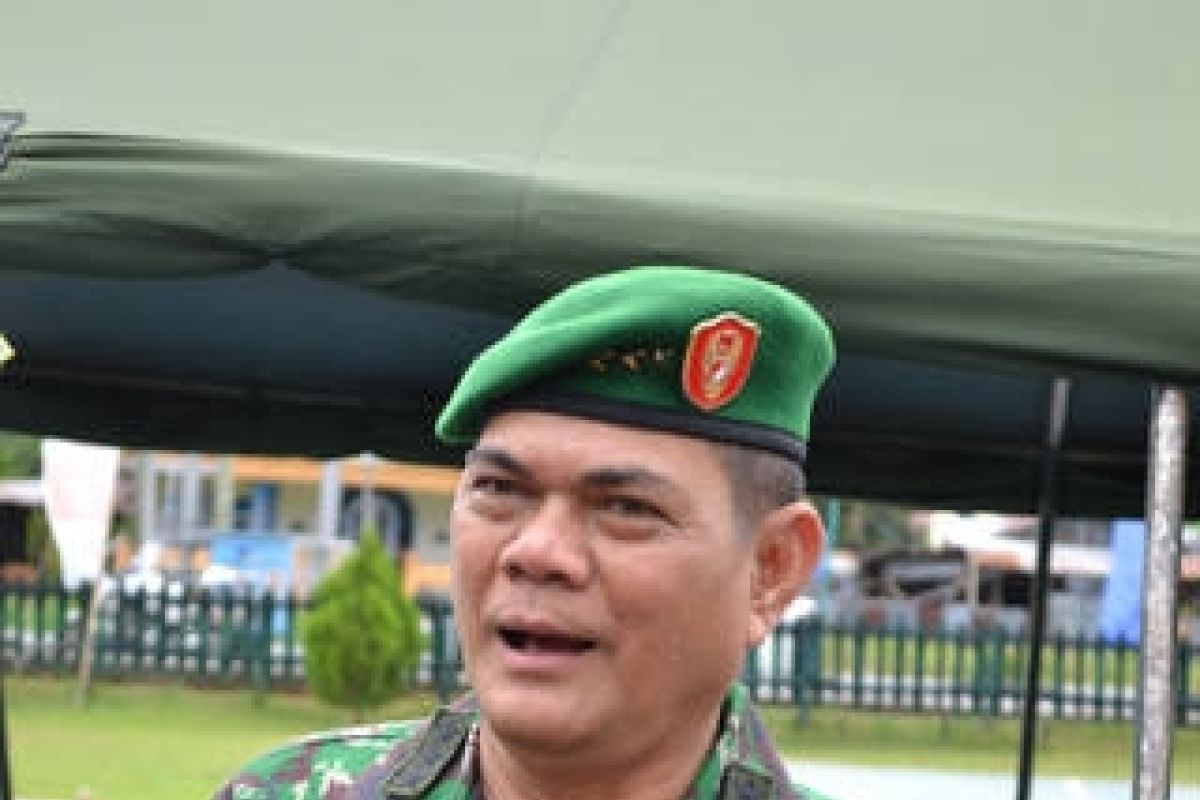 Wakasad Puji Personel TNI di Pos Perbatasan 