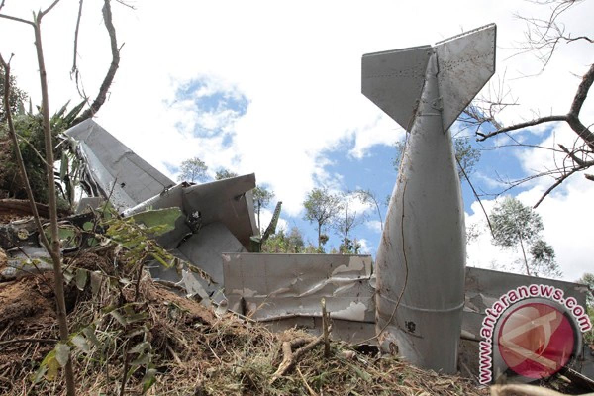 Mily war plane crashes in Riau