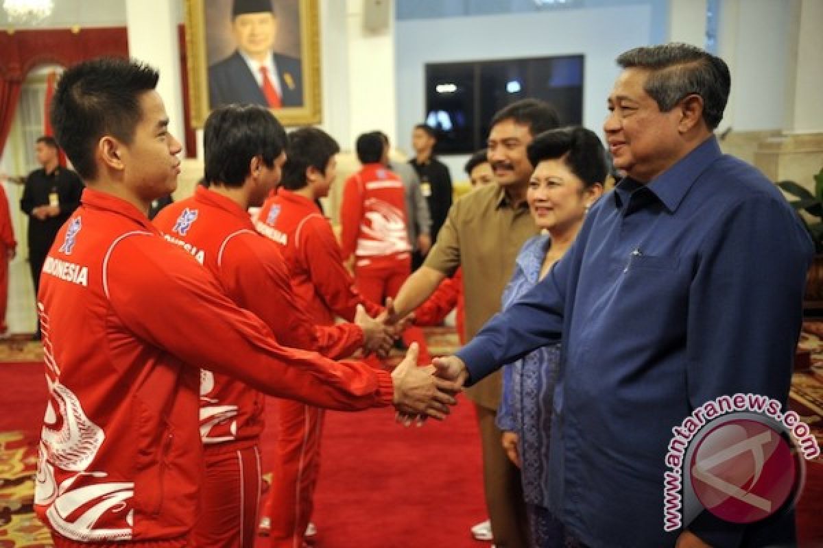 President Yudhoyono sees off Olympic contingent