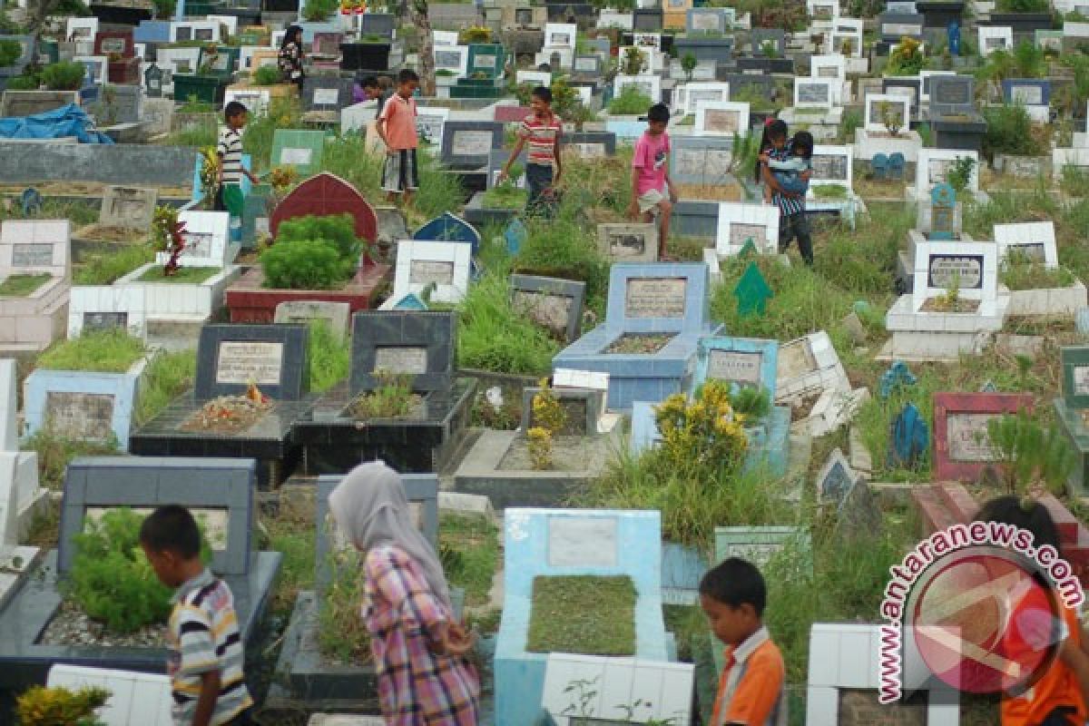 DPRD Kota Madiun tolak Raperda makam umum