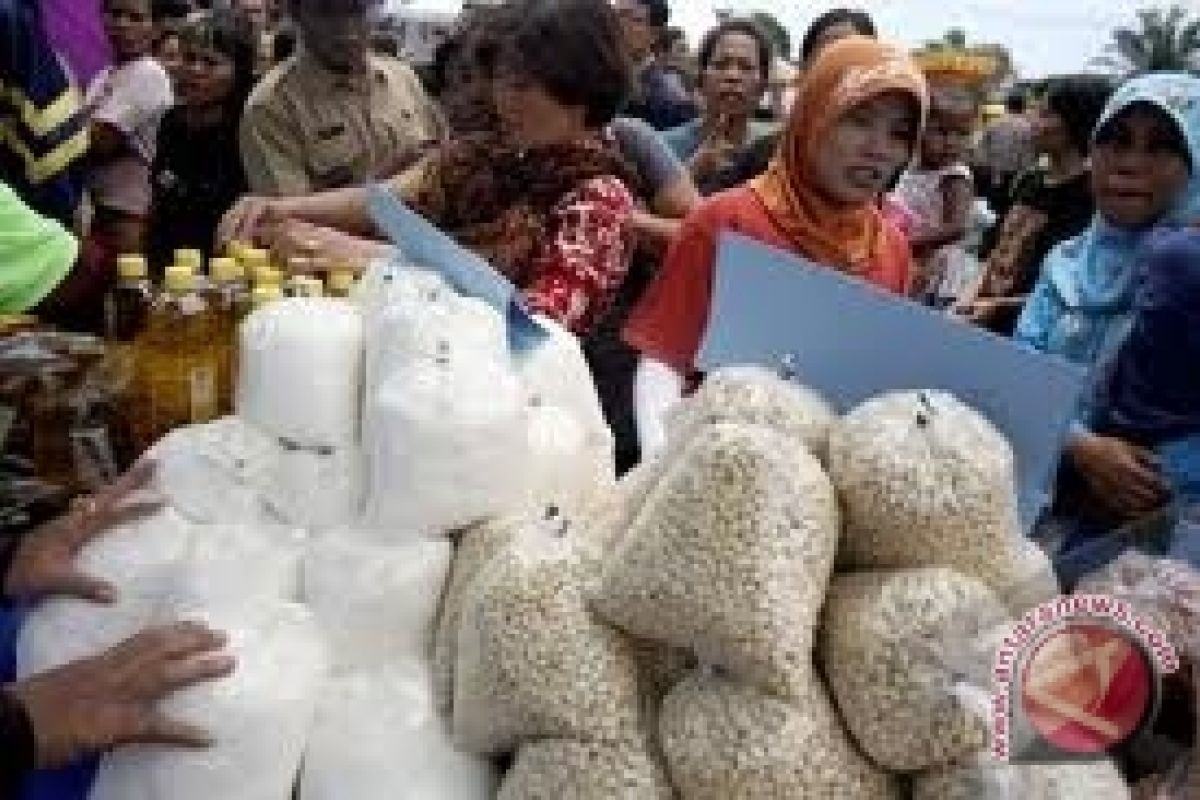 Stok Kebutuhan Pokok Di Palu Mencukupi