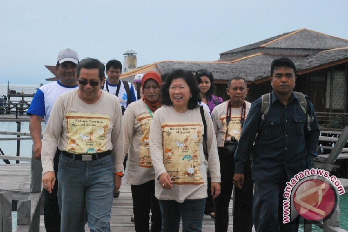 Camat Derawan Benahi Wilayah Desa Wisata 