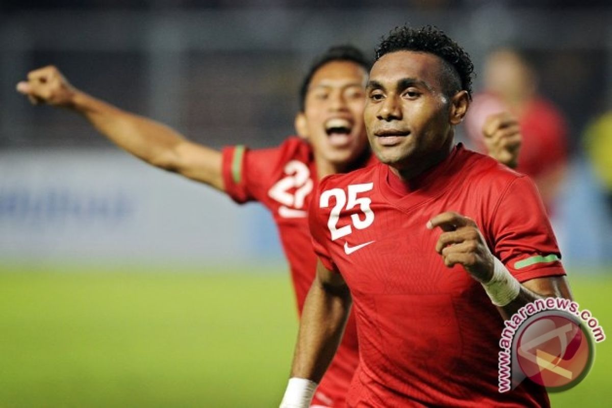 Timnas dikalahkan Semen Padang dalam uji coba 