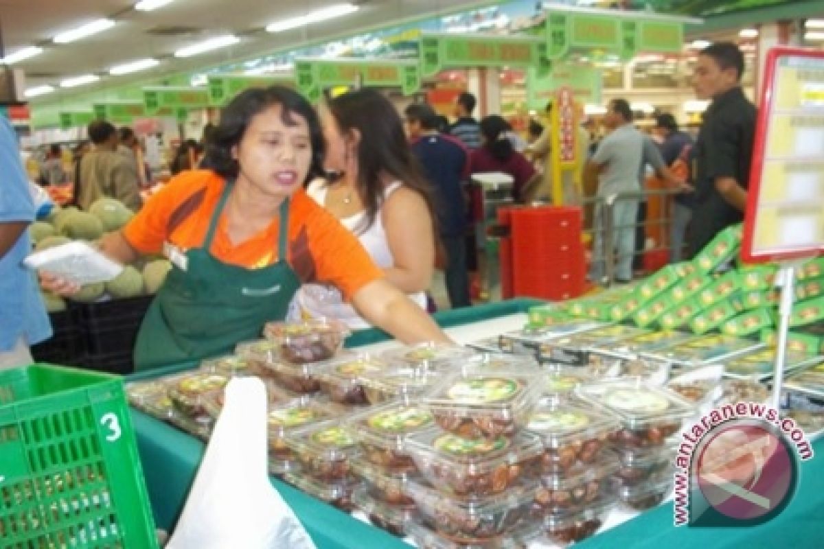 Makanan Berbuka Jadi Bisnis Menggiurkan