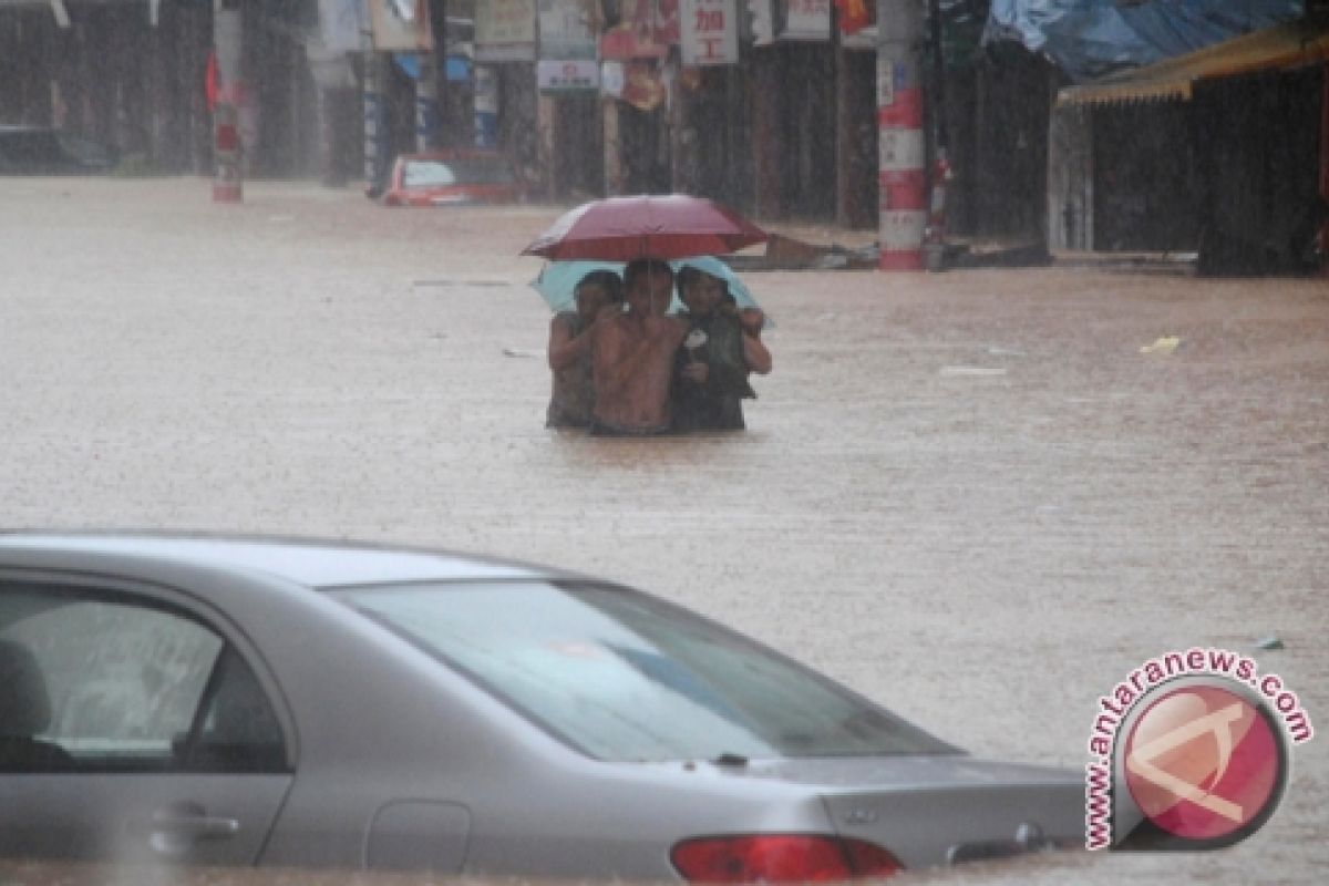 Ratusan Rumah Di Tojo Una Una Direndam Banjir