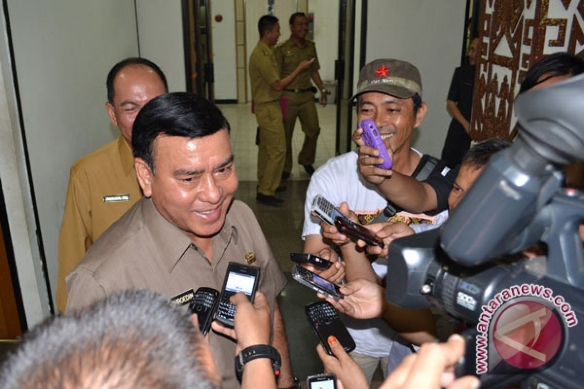 Gubernur Lampung Serahkan Hibah Lahan untuk Kampus Itera