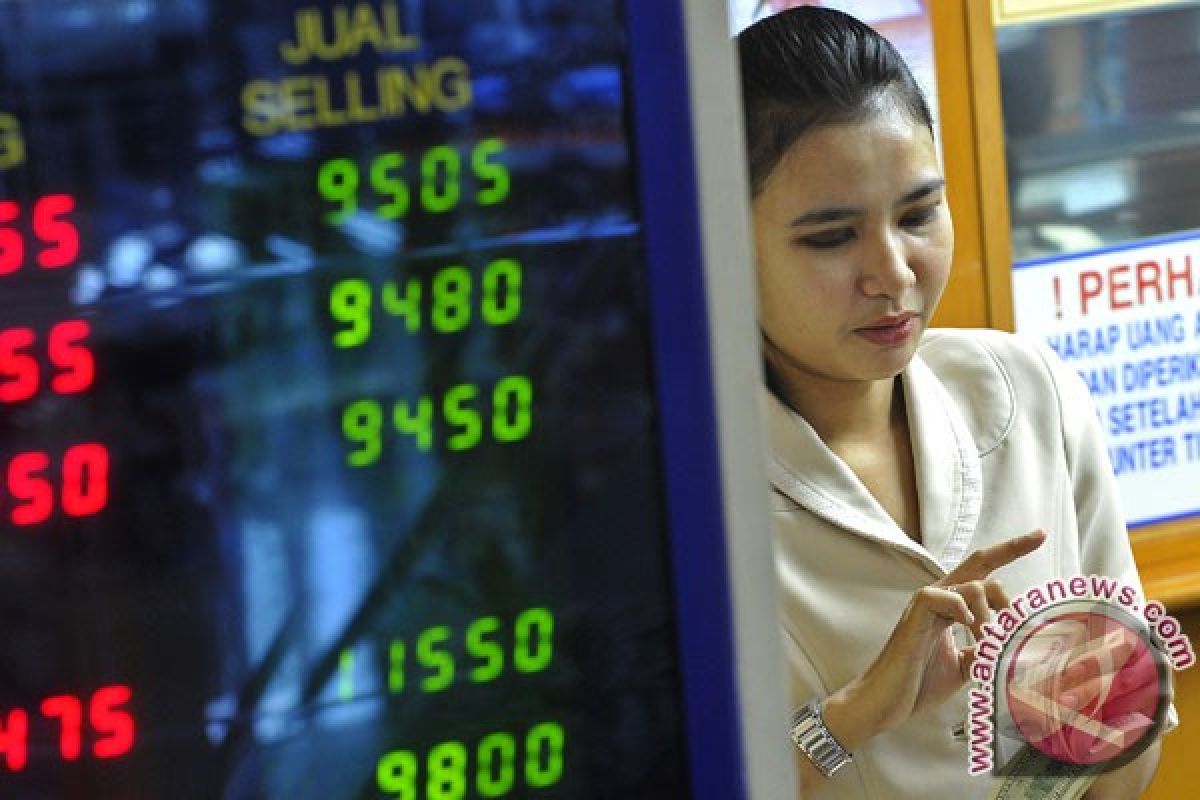 Kurs rupiah Jumat pagi melemah tujuh poin