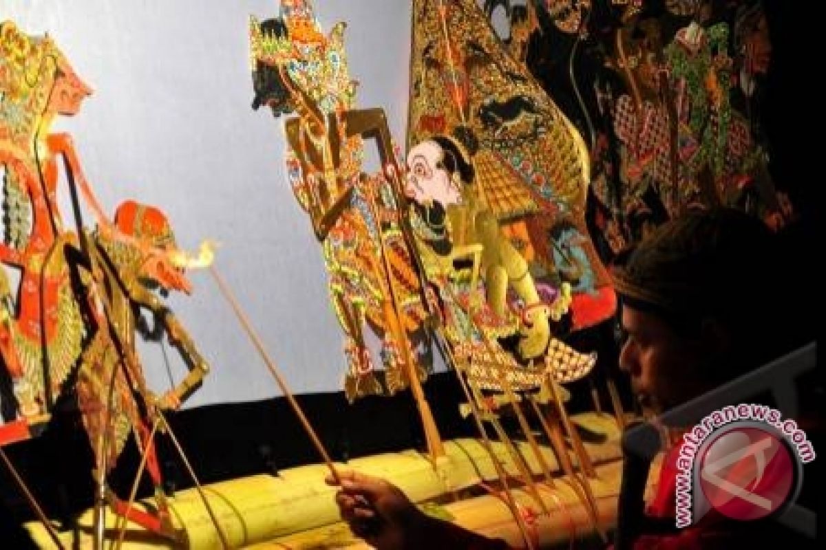 Nilai Moral Lewat Wayang