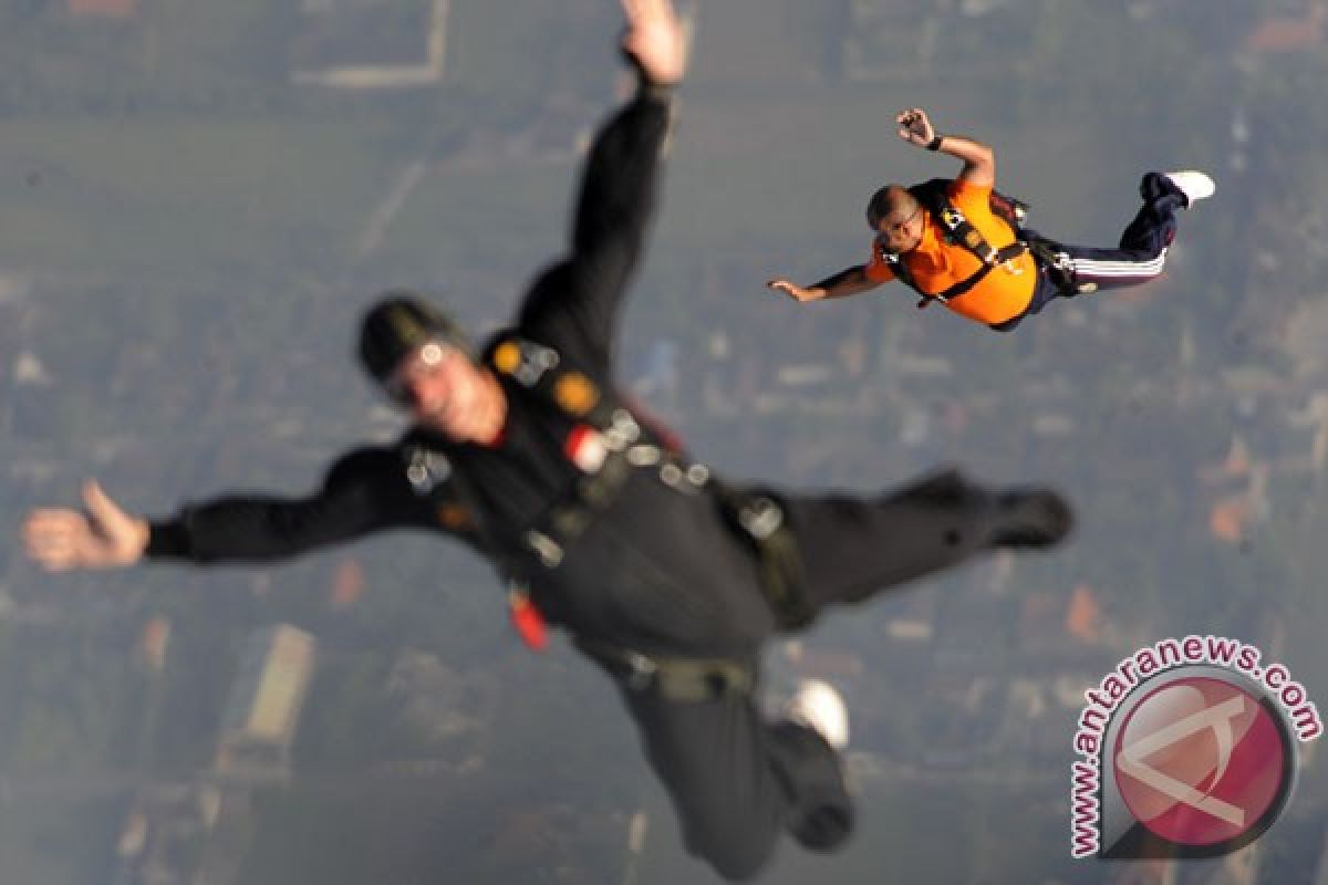 46 negara ikuti "World Military Parachuting Championship" di Solo