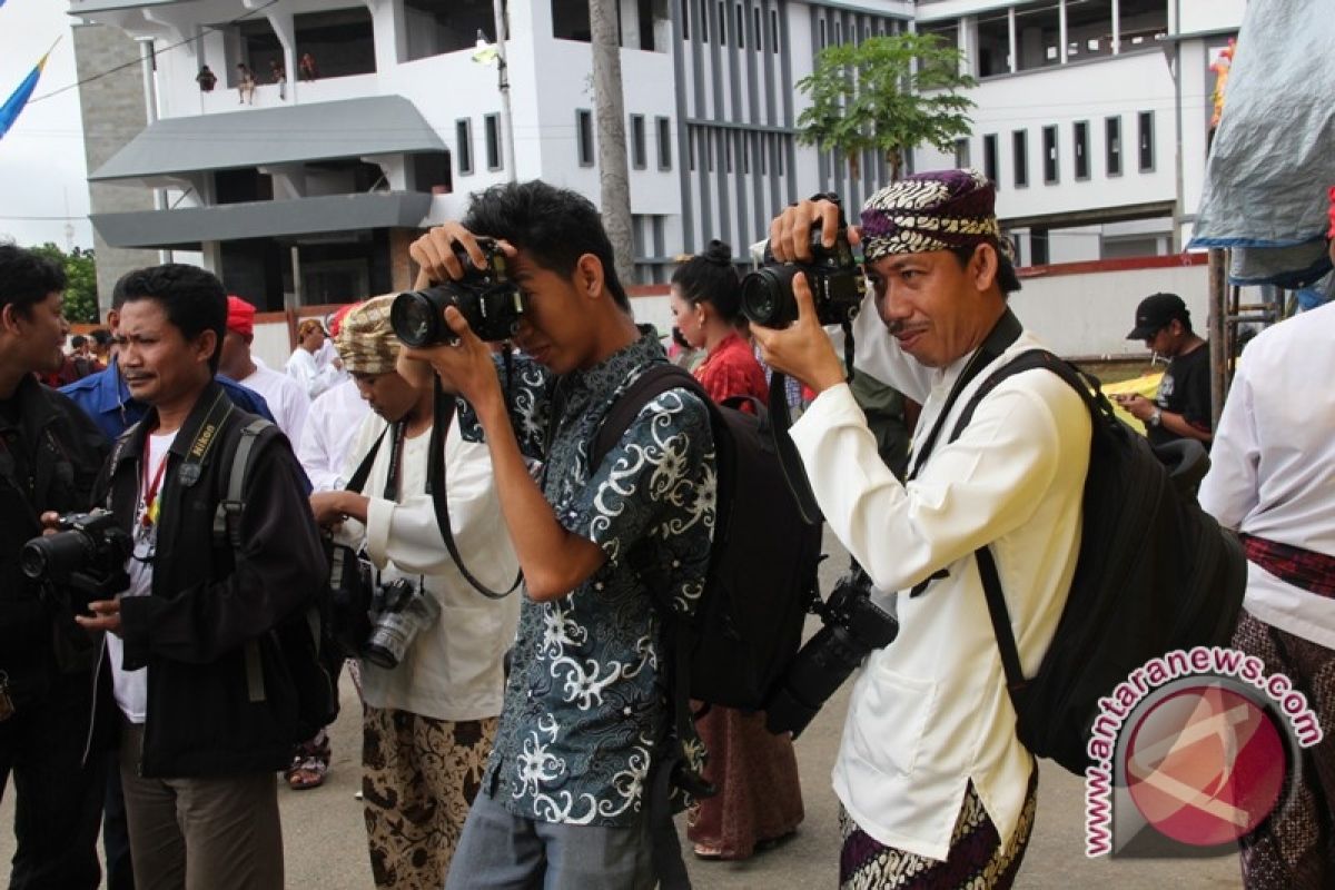 Penyerahan Karya Foto Erau Terakhir 31 Juli 