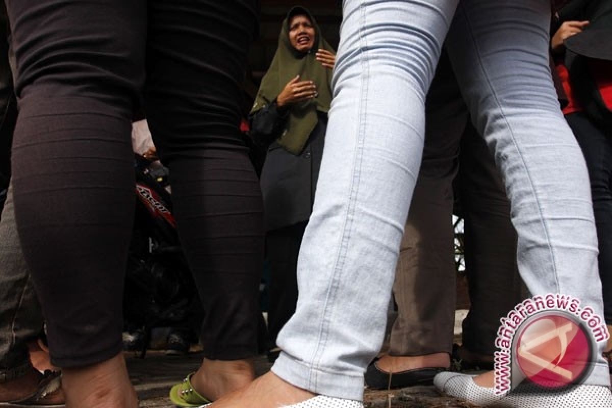 Celana Jeans Ketat Berisiko Pada Kesehatan 