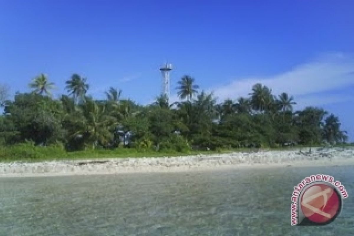 Pulau Tikus Bengkulu dipadati wisatawan