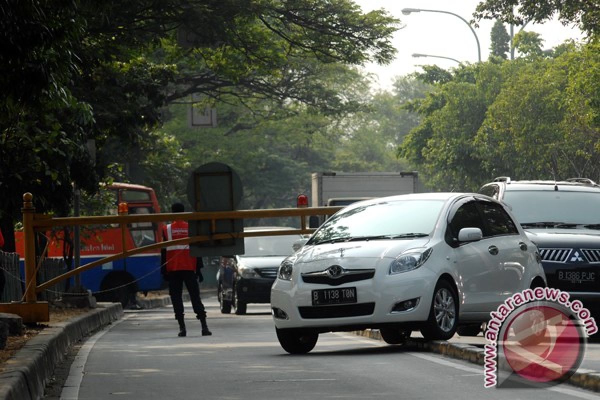 Polda Metro Jaya klaim penerobos jalur bus menurun