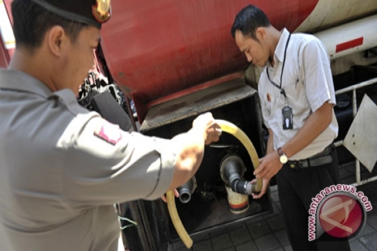 Polisi Gagalkan Penyelundupan Premium