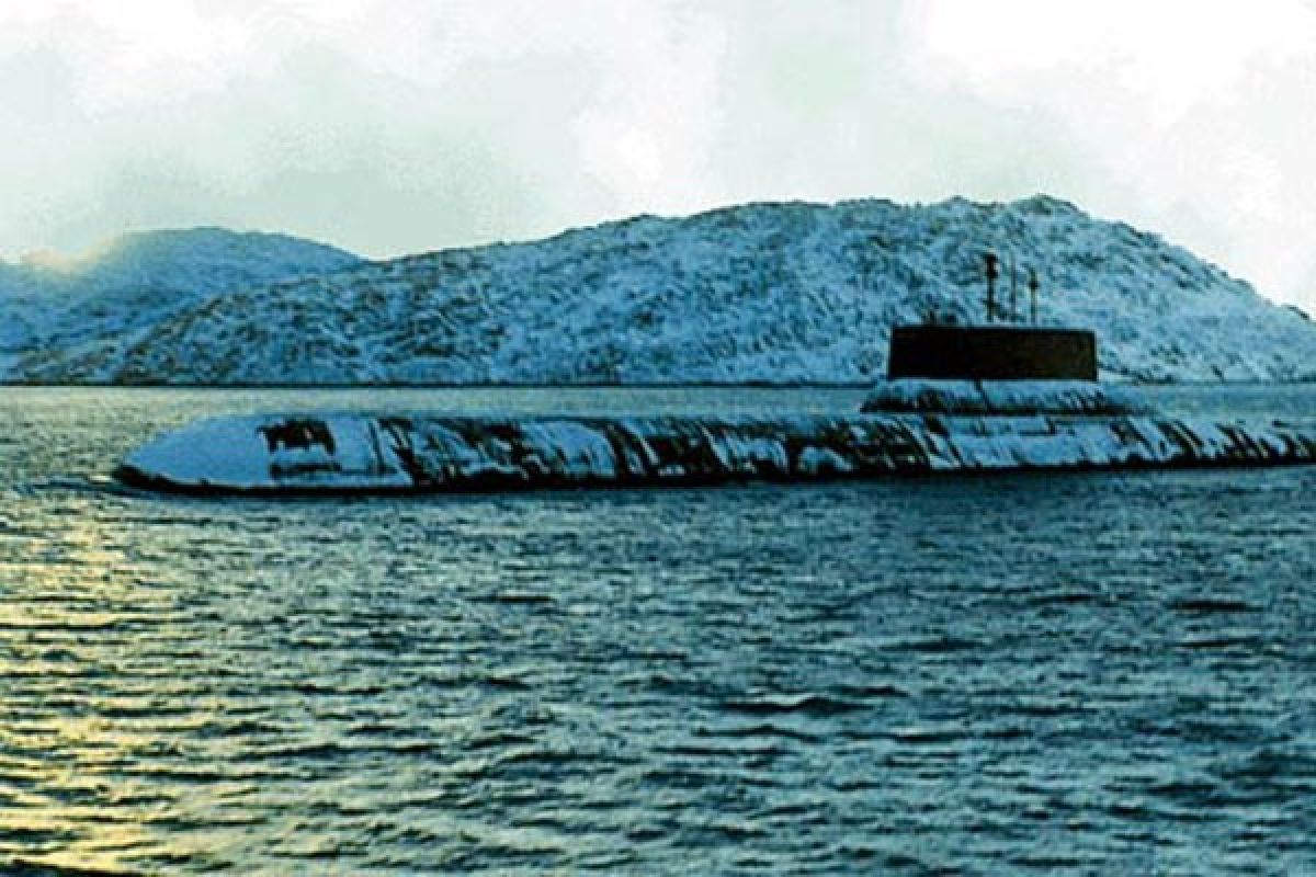 Rusia tembakkan rudal dari kapal selam di Laut Barents