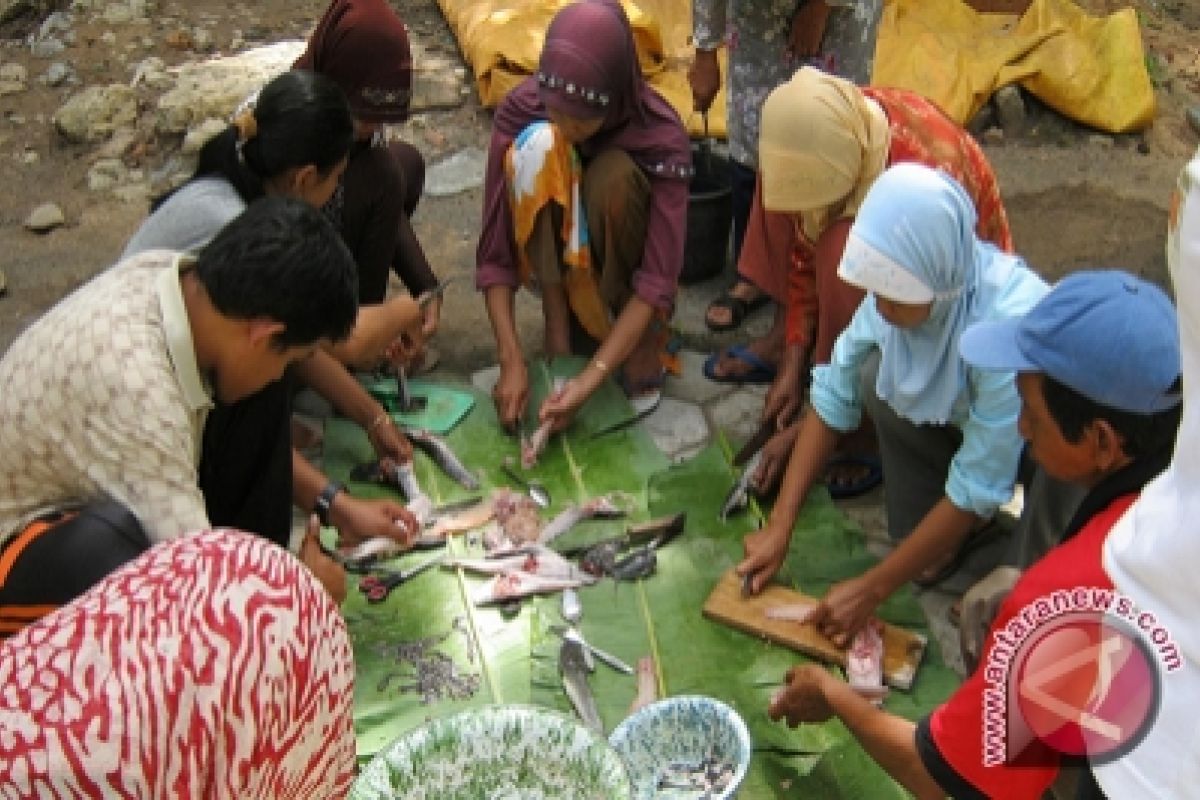 DKP dampingi pembudi daya ikan untuk pemasaran