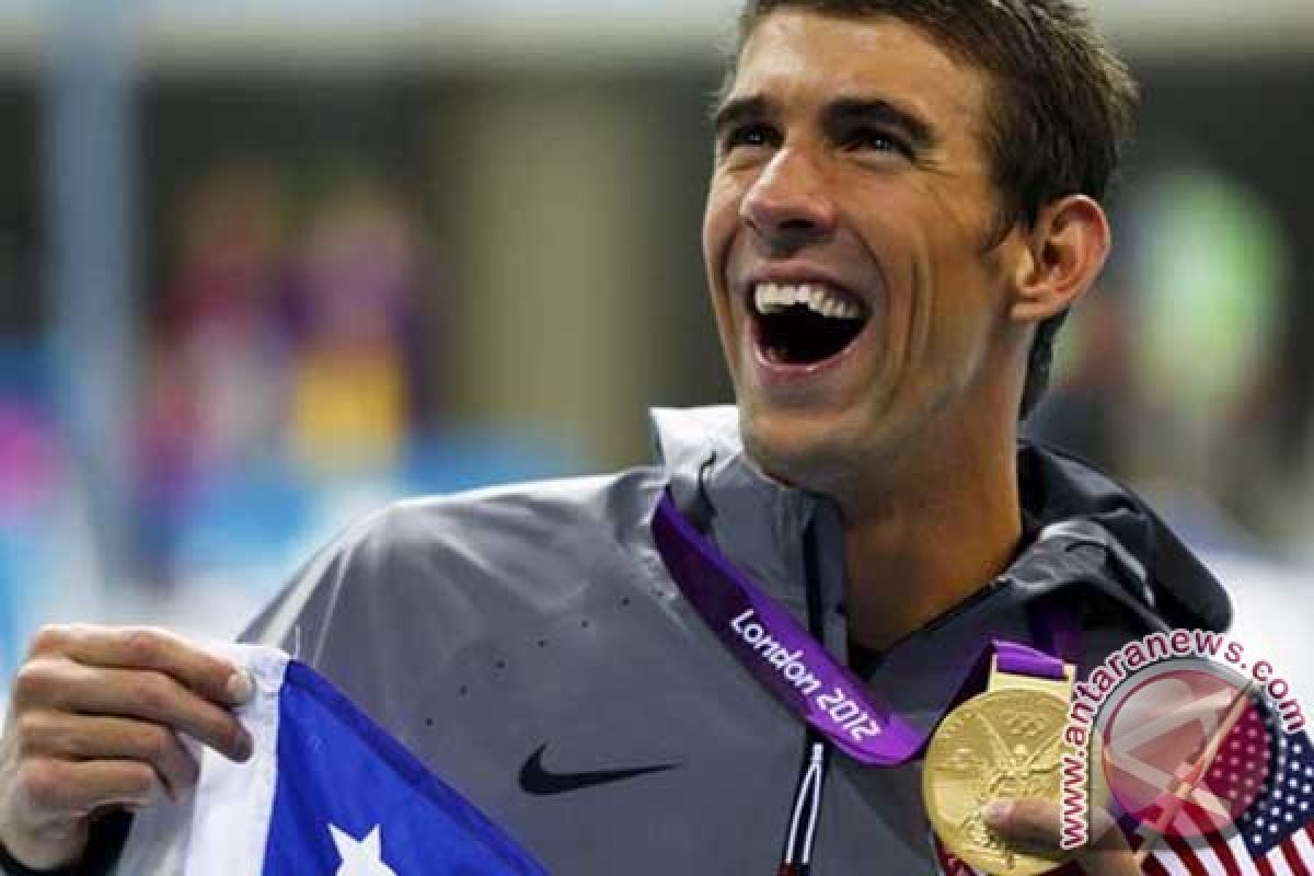 Michael Phelps dihukum enam bulan