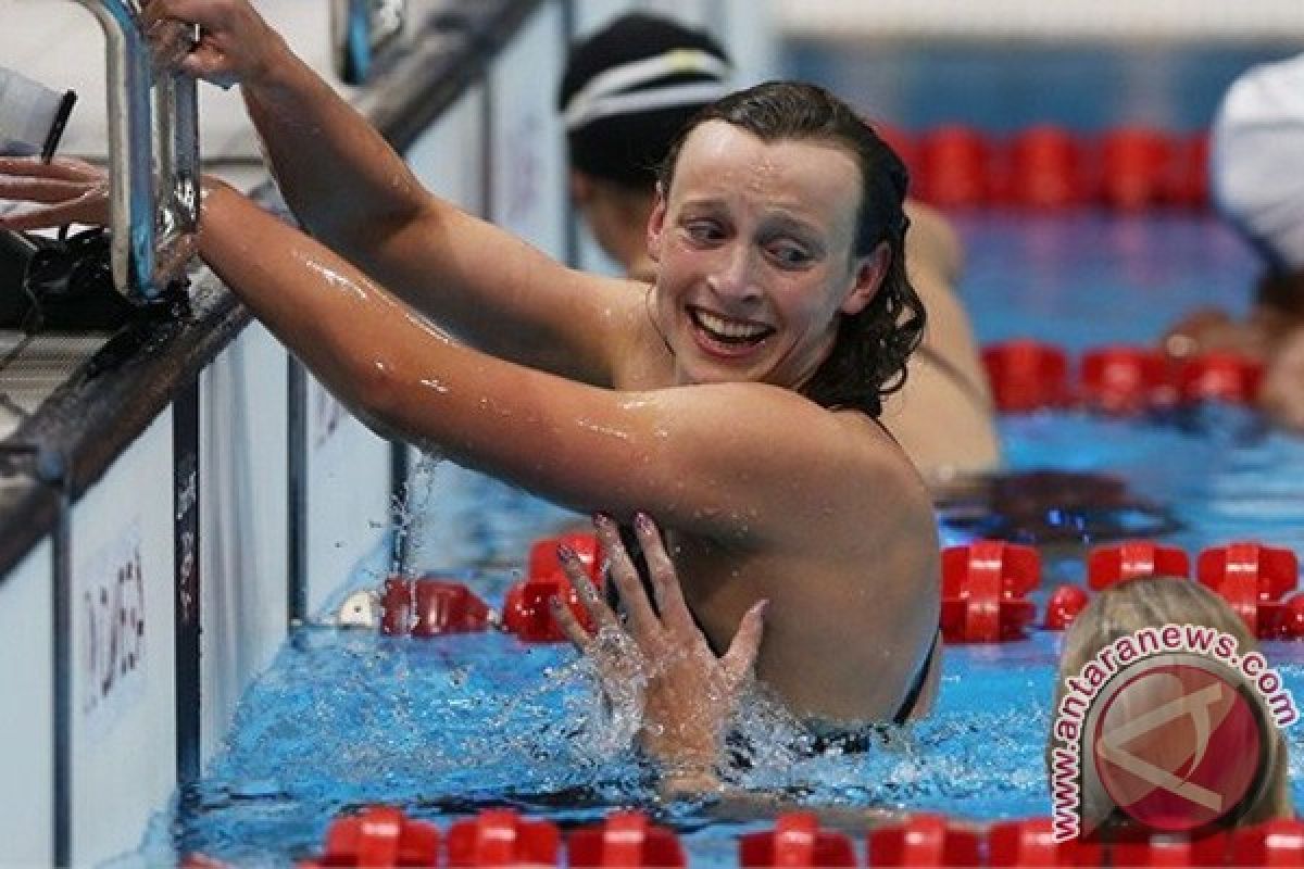 Katie Ledecky cetak rekor dunia 400m gaya bebas