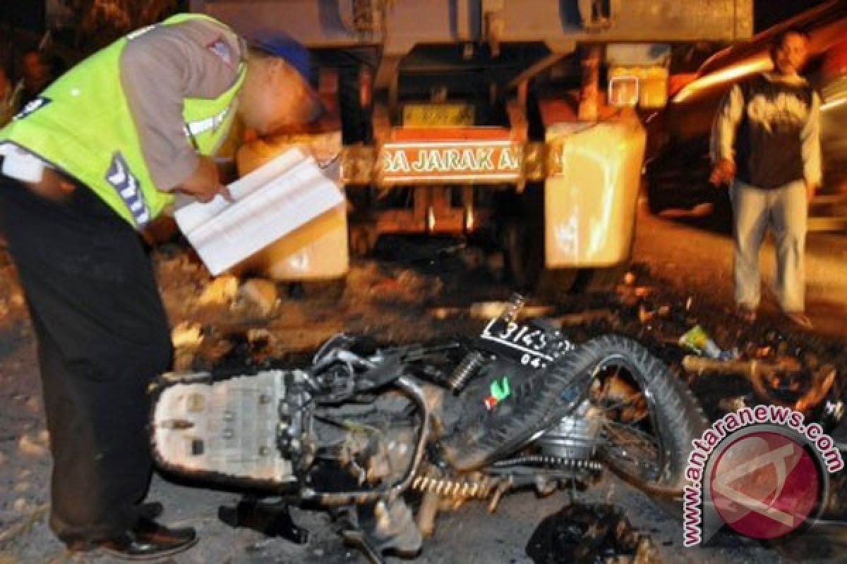Some 14 holiday travelers killed in traffic accidents in N Sumatra