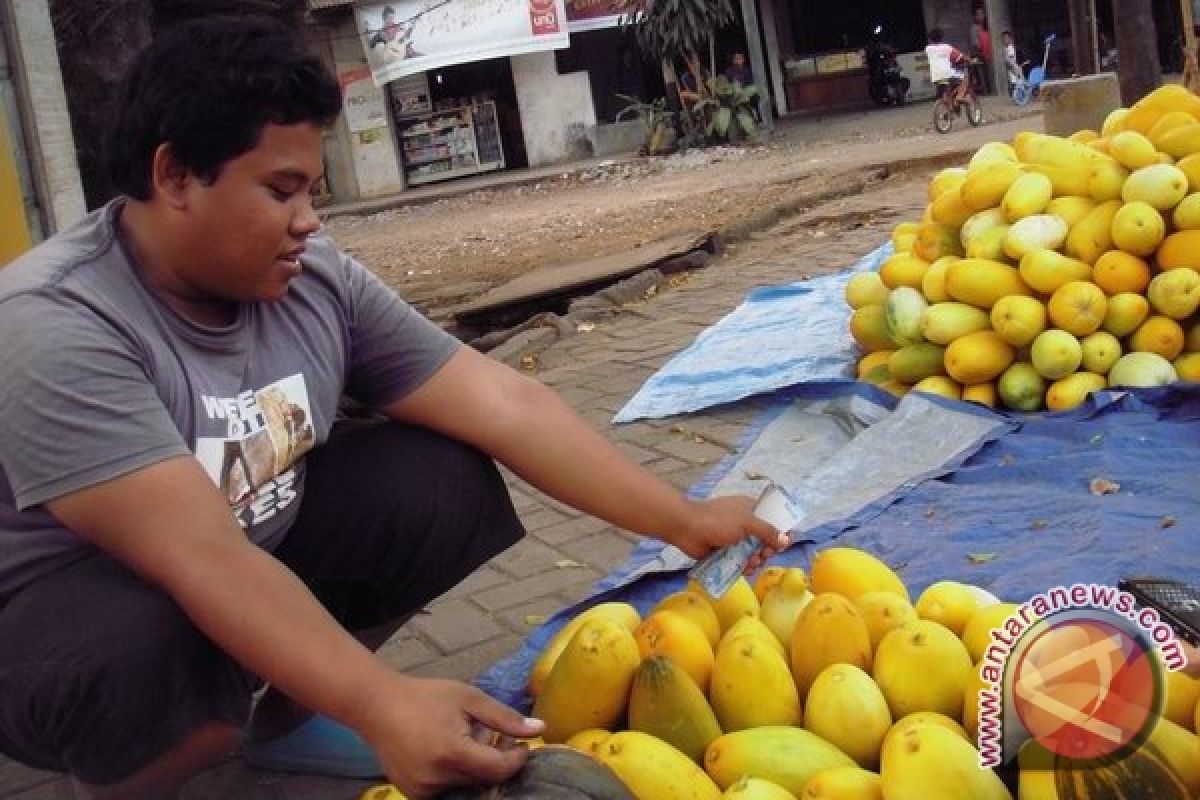 Disperindag sediakan los pedagang kaki lima