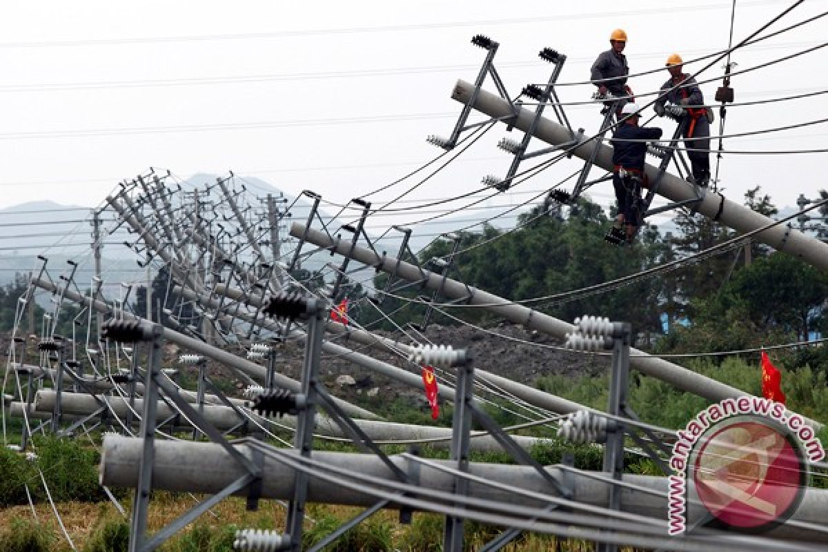 Topan Haikui menghantam, Taiwan berupaya hidupkan listrik ribuan rumah