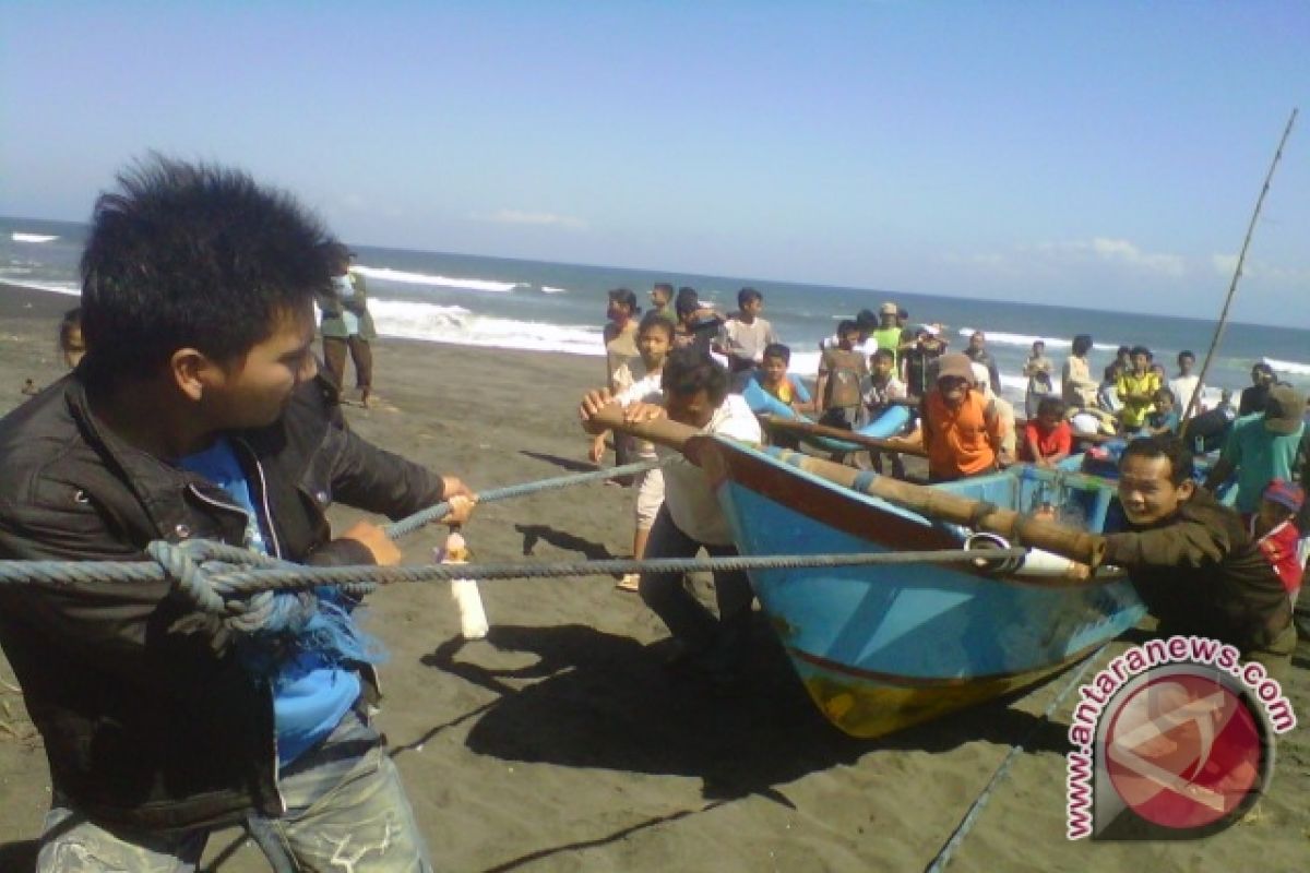 Ratusan nelayan Bantul ikuti asuransi nelayan DIY