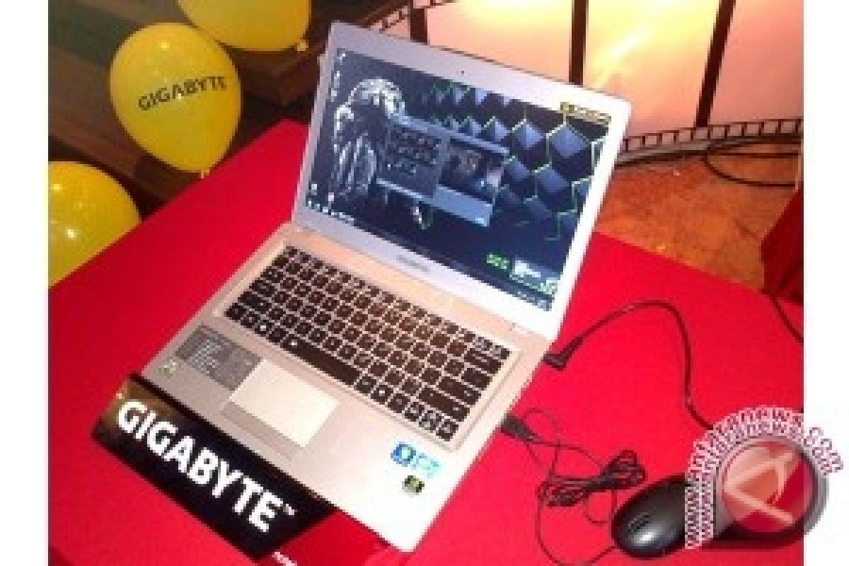 Laptop Gigabyte Fokus Segmen Para "Gamers'