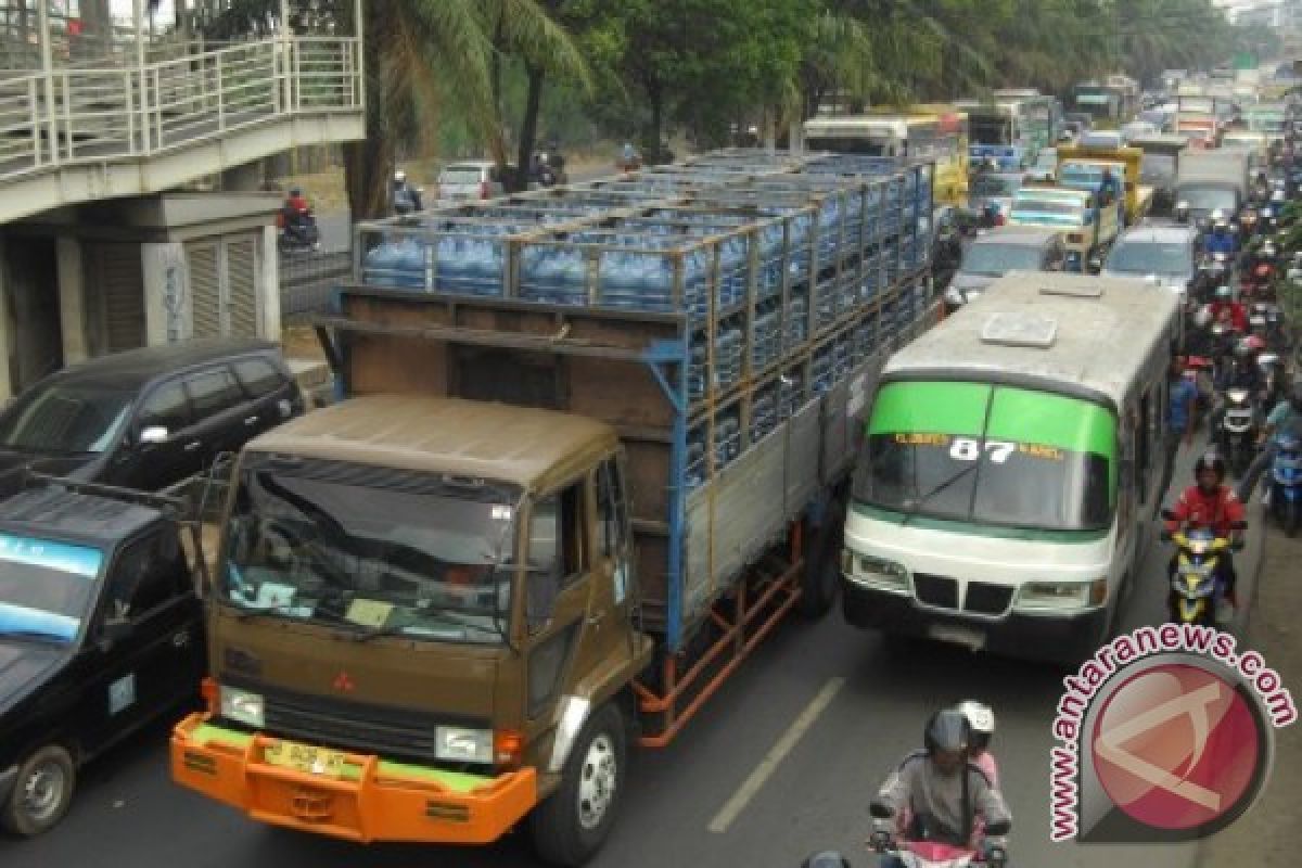 Polda Bali larang truk beroperasi H-4 Lebaran
