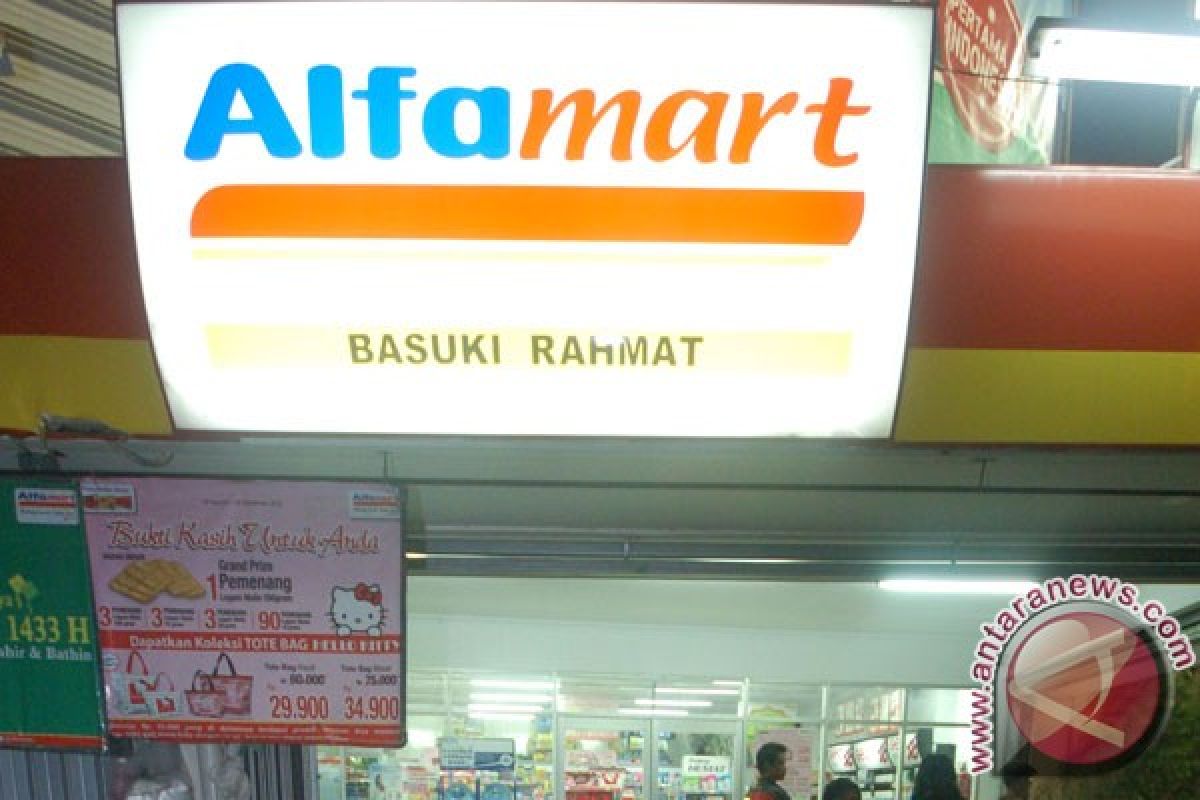 Alfamart uji coba panic button tanpa suara untuk atasi perampokan