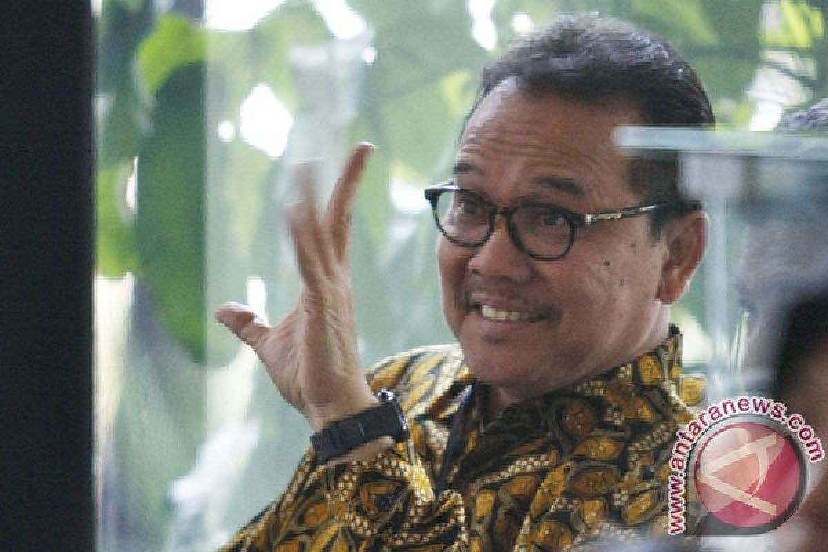 Rusli Zainal bantah perintahkan revisi Perda PON