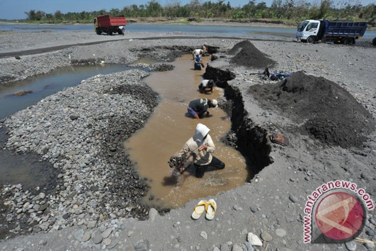 Tambang pasir ilegal marak di Batam