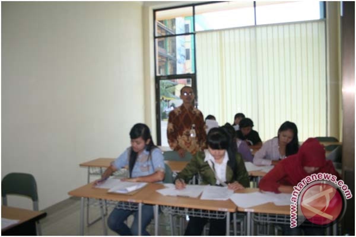 Program Beasiswa Hanura untuk Pendidikan Lampung (Terbersit Masa Depan Gemilang  Bagi Kaum Duafa)
