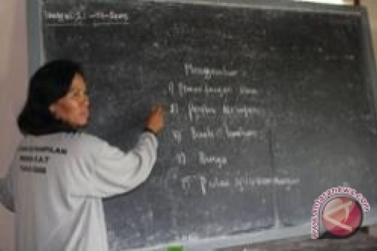 Dinas pendidikan Sumsel mulai bina guru SMA