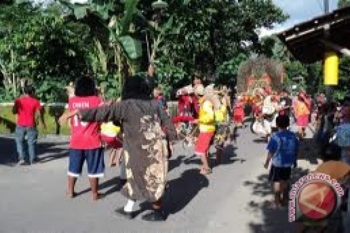 Masyarakat Gunung Kidul gelar bersih desa