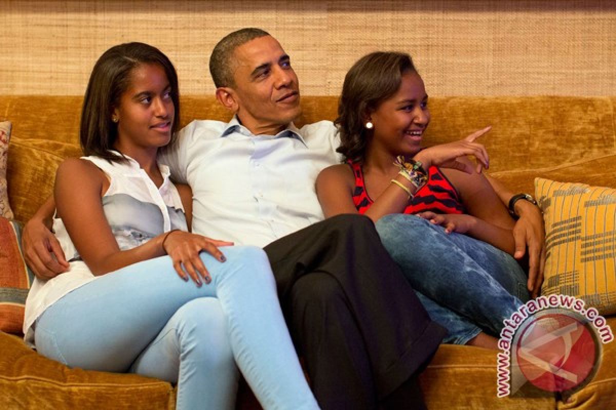Obama punya cara unik cegah anak perempuannya bertato