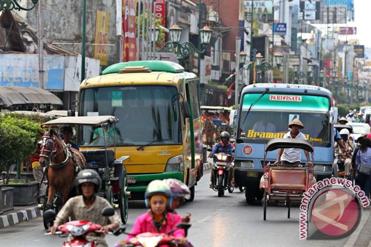 Karyawan Trans Jogja tuntut kenaikan gaji