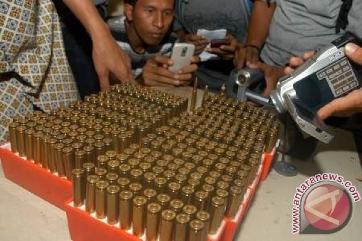 Ratusan amunisi ditemukan di Poso