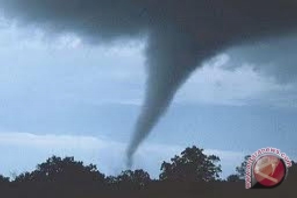 Korban jiwa akibat tornado di Oklahoma capai 51