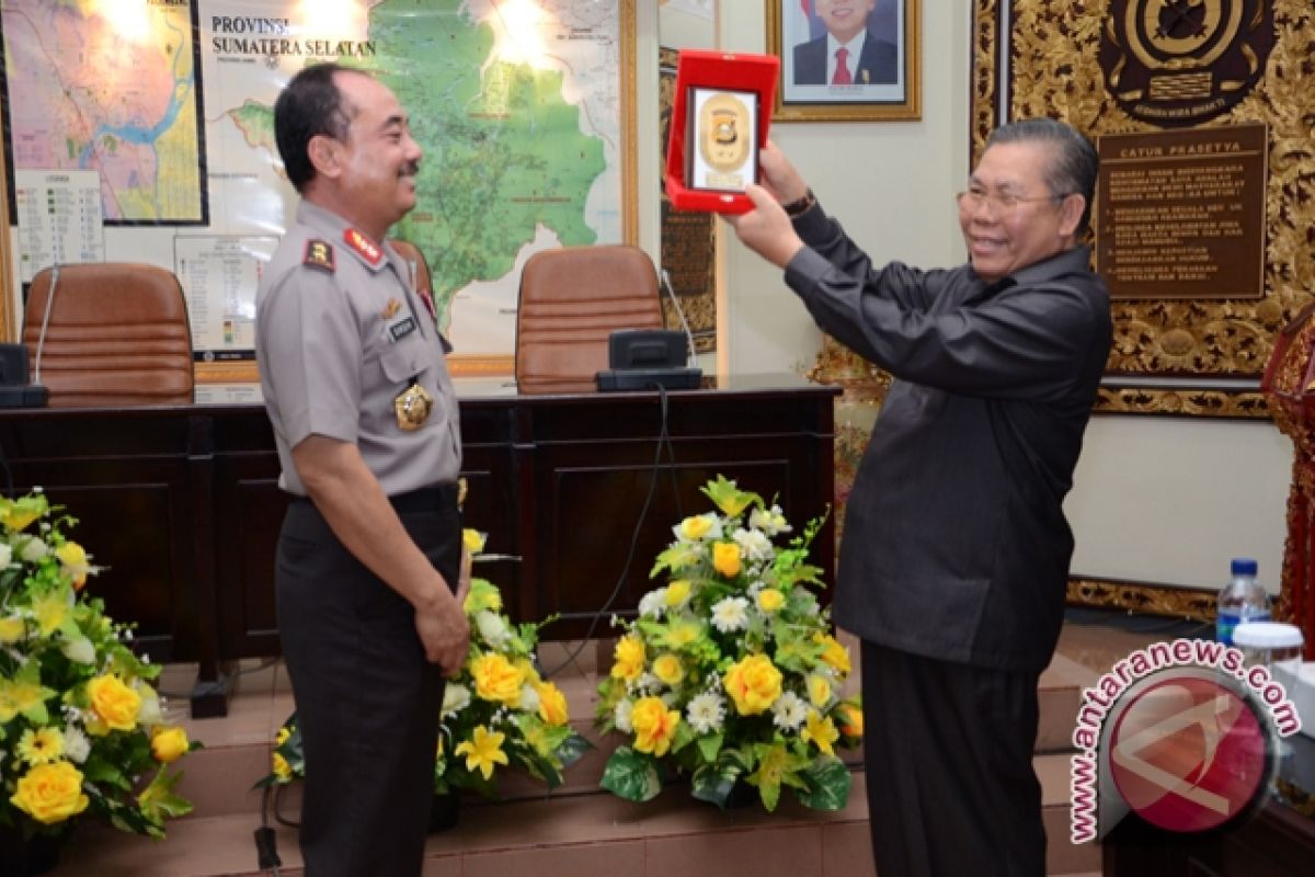 DPRD  melakukan kunjungan kerja ke Polda Sumsel