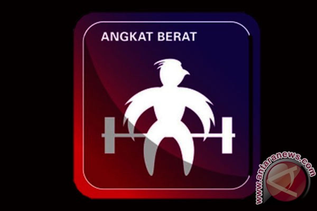 Lifter putri Kota Kediri borong enam medali emas