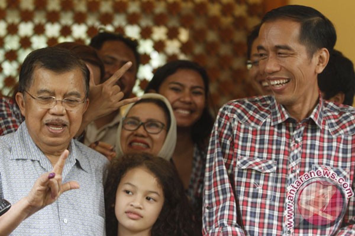 Politicawave: Jokowi-Kalla paling tersohor di media sosial