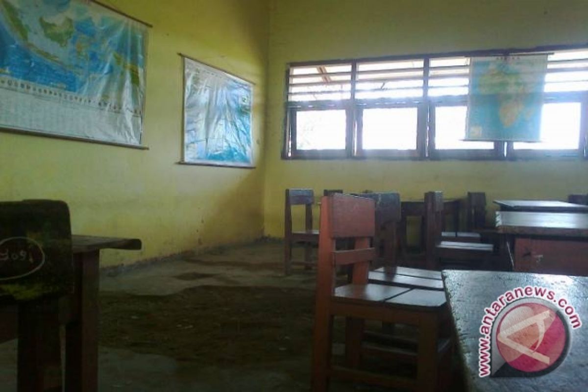 SMKN 4 Waru Numpang di Sekolah Lain